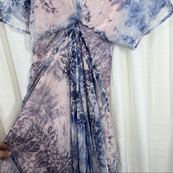 Foxiedox maxi dress with low neck - Picture 8 of 12